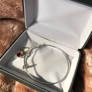 Red rhinestone horseshoe bracelet